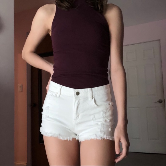 Maroon Sleeveless Turtle Neck SMALL - Picture 2 of 5